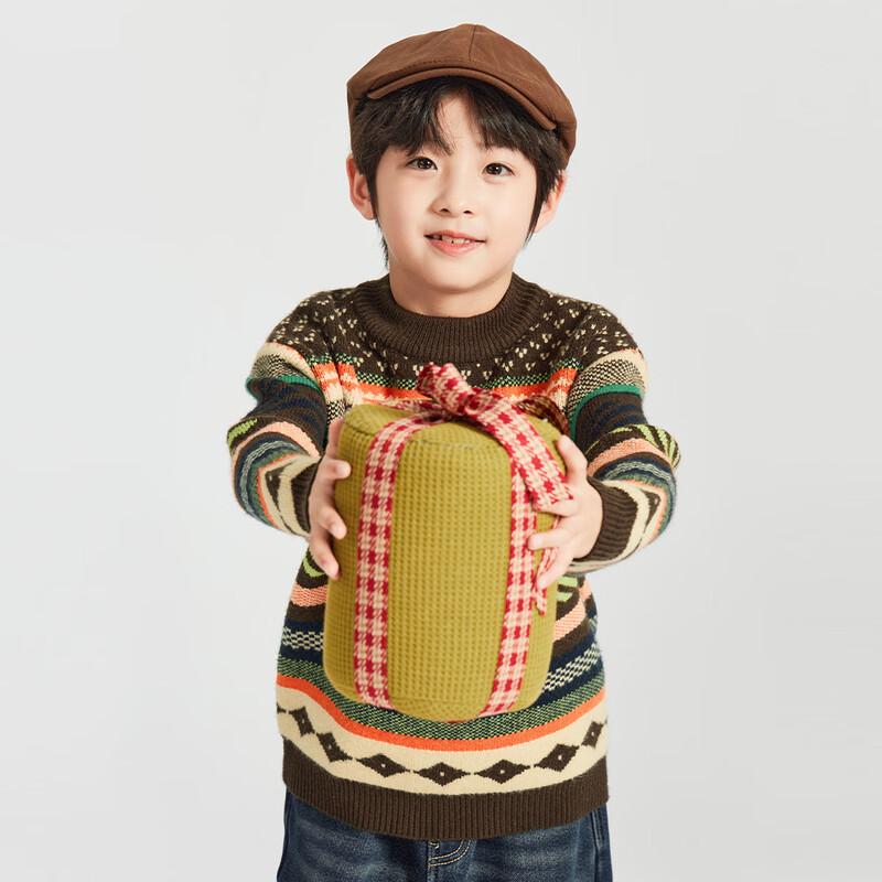 Chlapecký měkký svetr s retro vzorem