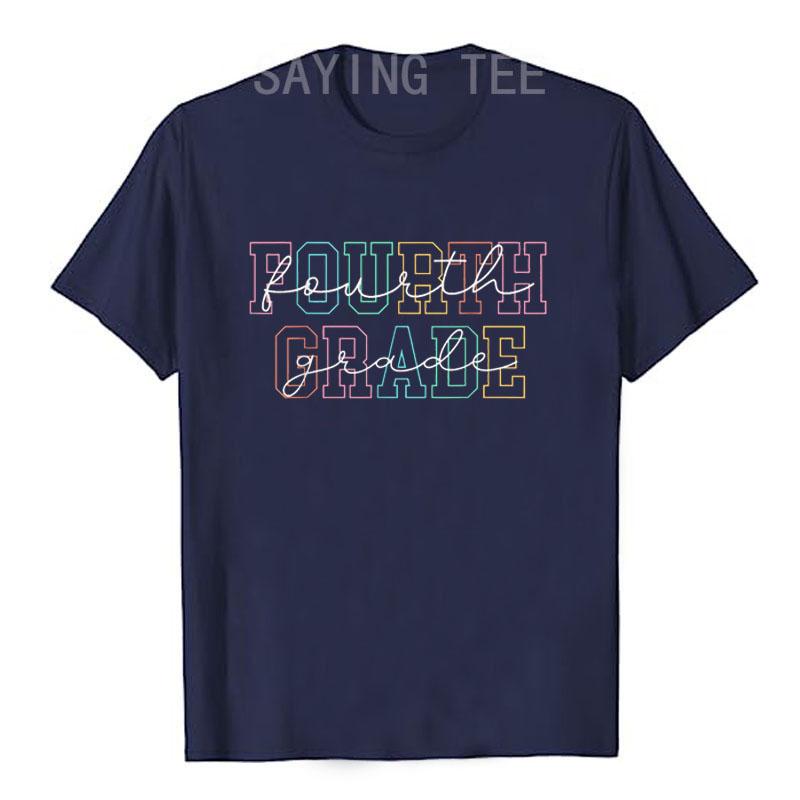 Učitel čtvrté třídy Dívky Chlapci Zpátky do školy Tričko pro 4. třídu První den ve škole Písmena Tištěný nápis Tričko Top Novinka Dárek