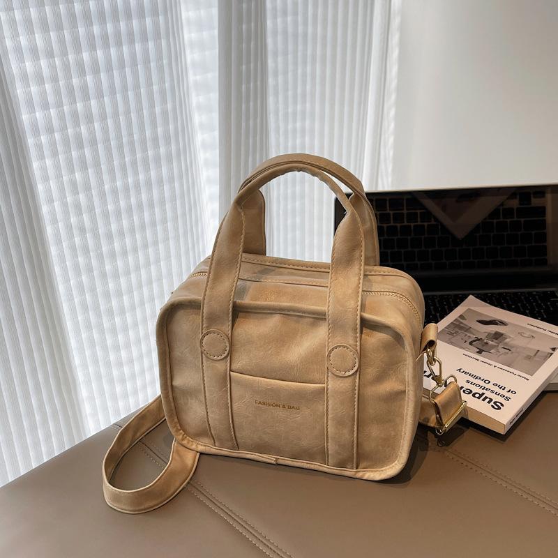 

Bag women s 2025 summer new portable small square bag trendy fashion foreign style ins women s simple shoulder messenger bag хакі