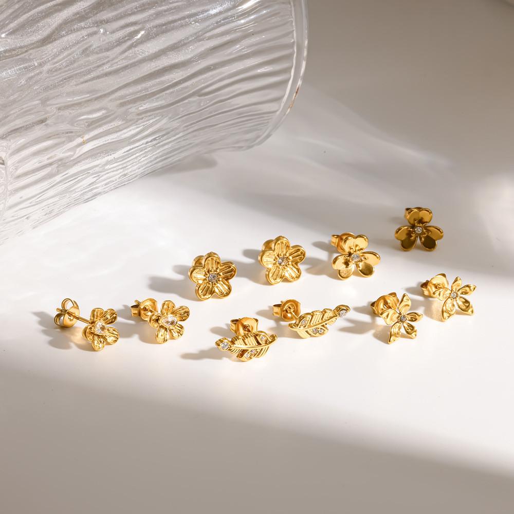 Flower Diamond Stud Earrings With Gold Plating For Women Gift Fashion Jewelry