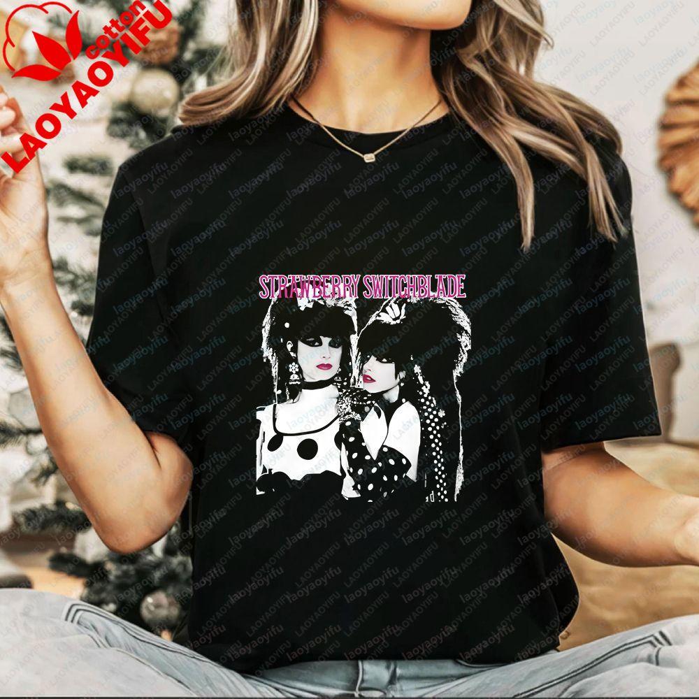 Strawberry Switchblade A Unique and Fashionable Style Casual Cotton Tshirt Suitable for Both Unisex and WoUnisex