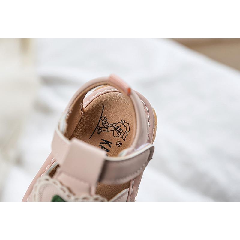 Summer New One-year-old Girls' Infant Shoes Squeaky Sandals Little Girl Princess Baby Soft Sole Closed-toe Walking Shoes