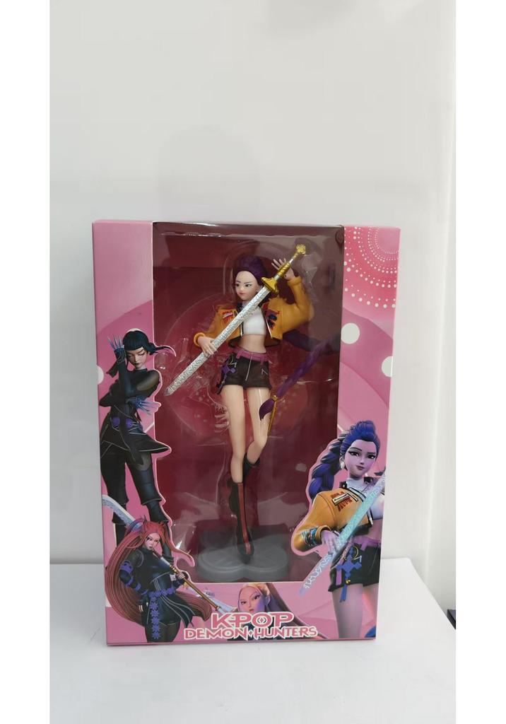 Real-life Monster Hunter Witch Squad Figures: Rumi, Mira, Zoe Desktop Ornaments