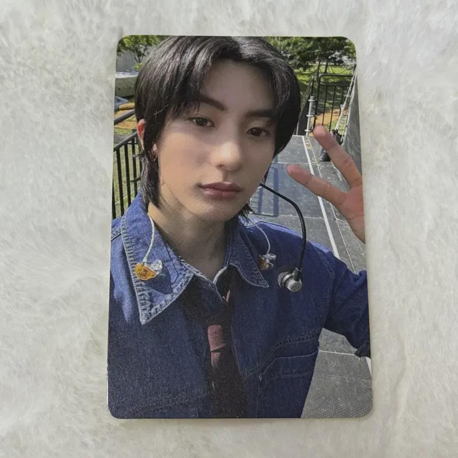 

Rise Антон Чанён Мини Том. 1 Эпилог Комбо Башня Рекордс Удача