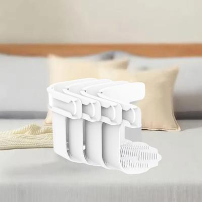 4Pcs Plastic Invisible Quilt Sheet Holder Adjustable Non-Slip Bed Sheet Clips Safety Pinless Anti-Run Bed Cover Fastener Bedroom