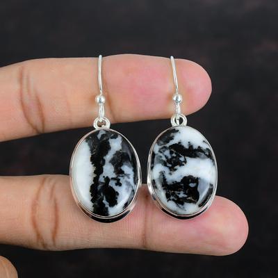 Orecchini in turchese di bufalo bianco, orecchini con pietre preziose, orecchini in argento sterling 925, gioielli in turchese, orecchini fatti a mano, gioielli boho, regali di nozze