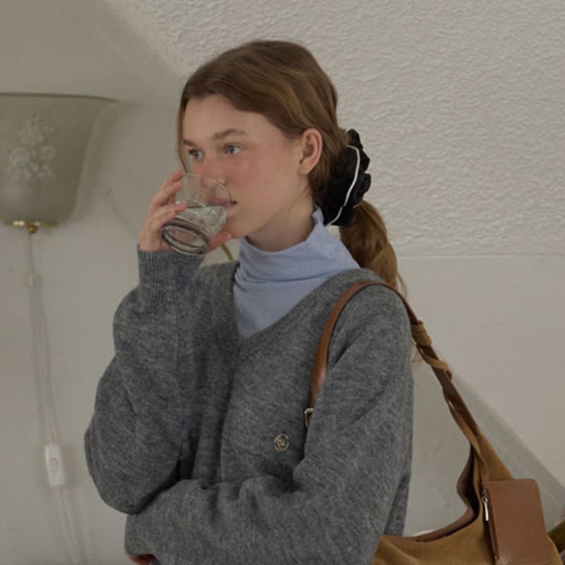 ANOETIC ANC PIPING VELVET SCRUNCHIE_BLACK