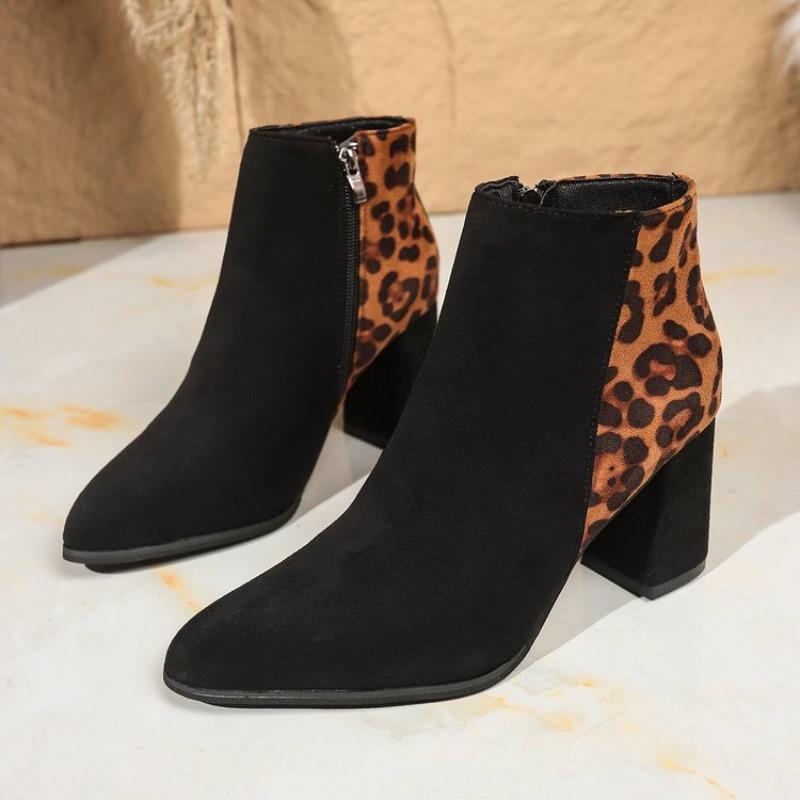 Stivaletti da Donna Taglie Forti con Stampa Leopardo, Scarpe Stile Martin con Tacco Basso e Zip Laterale