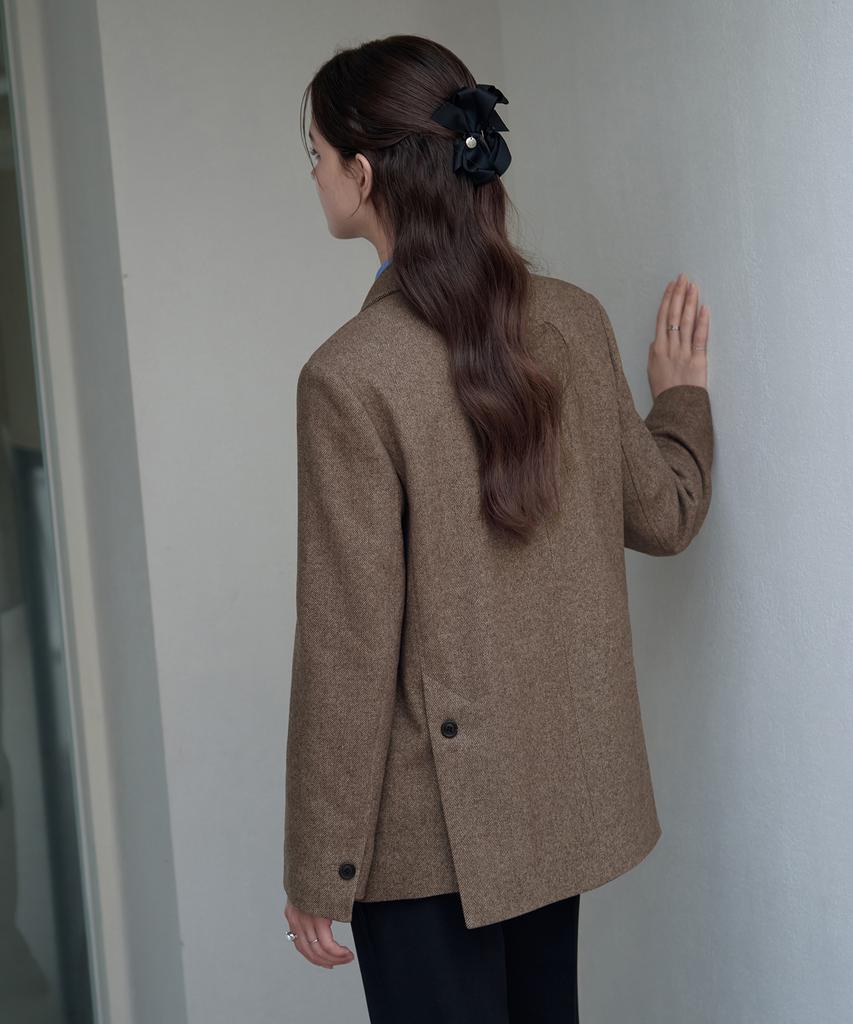 Drawfit Women Diagonal Brush Woolen Single Blazer [Mocha]