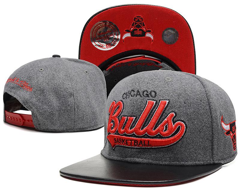 Chicago Bulls Cross Bull Embroidered Duckbill Cap, Unisex Korean Style Baseball Hat