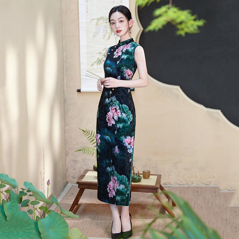 Lotus sleeveless Republic of China style new Chinese long cheongsam improved young new female retro slim summer M