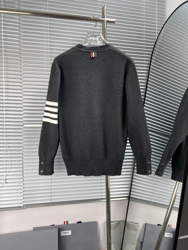 High Version Macaron V-neck Wool Cardigan with Four-Bar Sleeve for Unisex