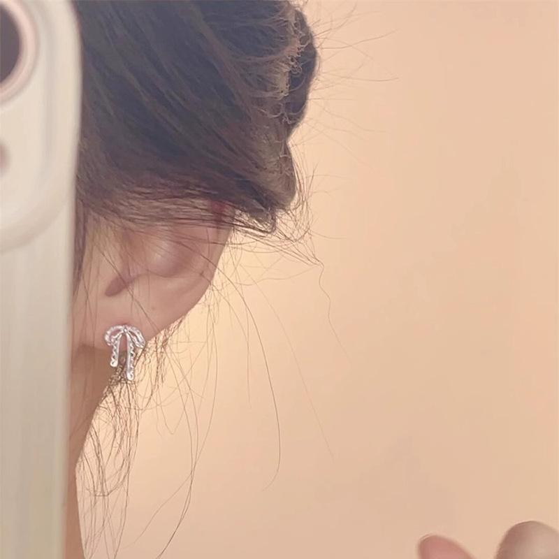 Artistic Ballet Bow Stud Earrings Simple Earrings for Women Unique Delicate Accessories