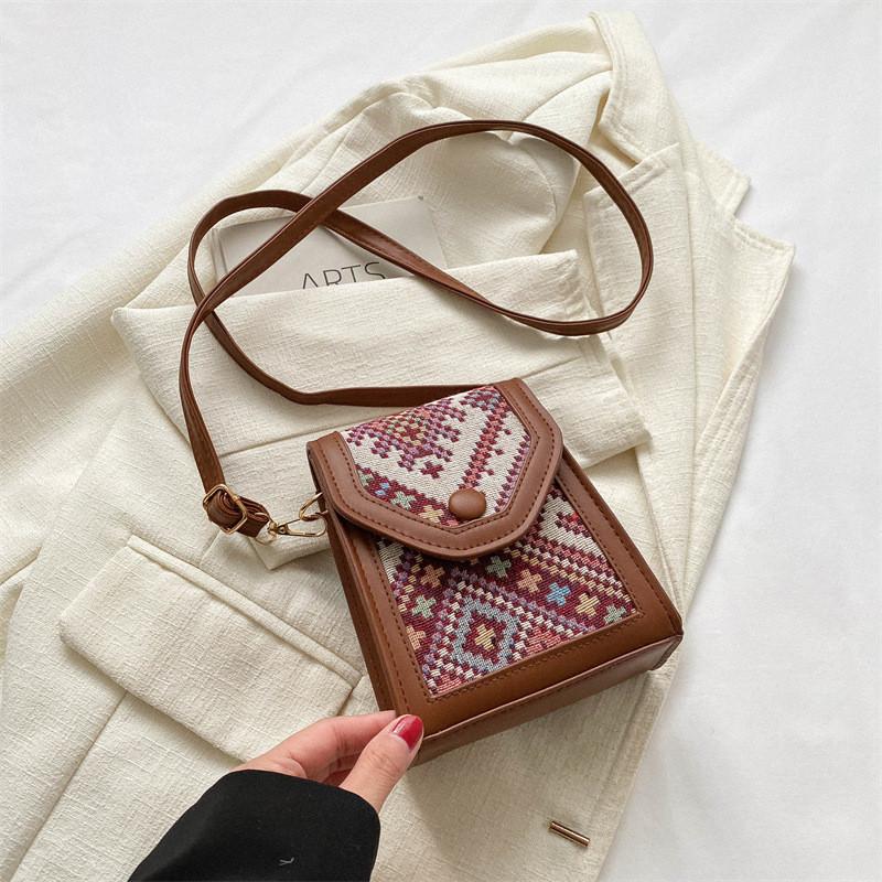 Chic Retro Women's Handbag Korean Style Vertical Phone Bag For Everyday Use