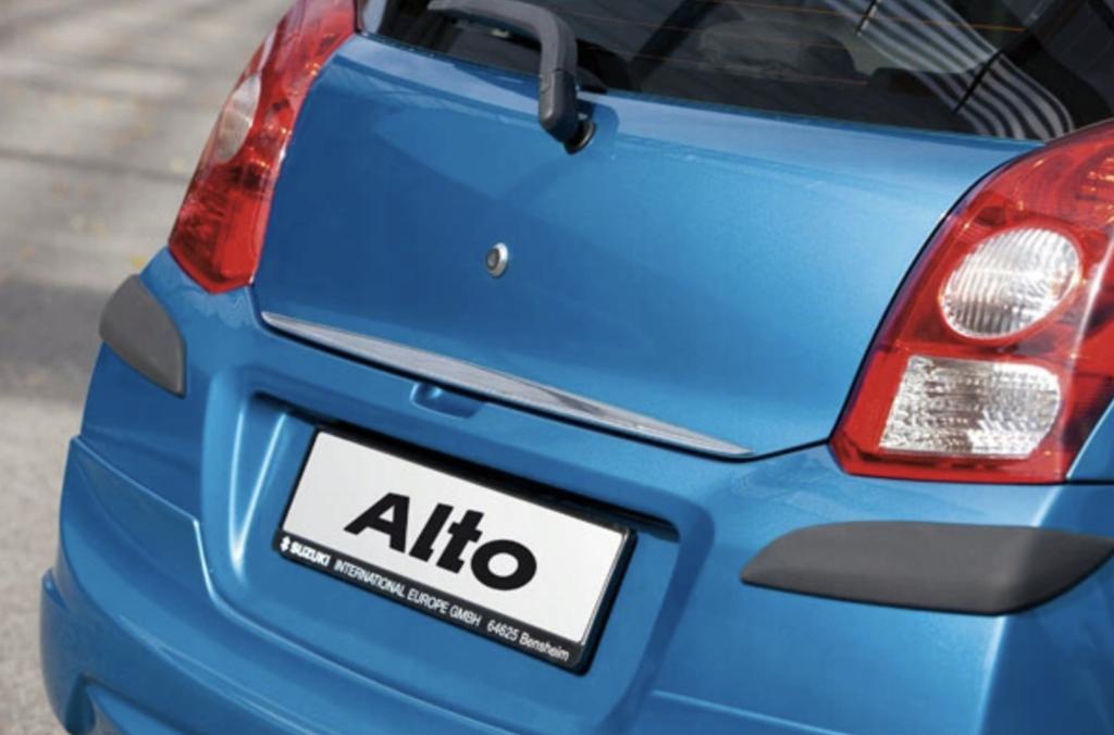 SUZUKI ALTO - CHROME STRIP FOR THE LID.