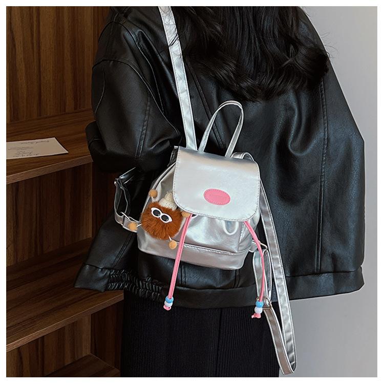 Denim-Rucksack aus Kunstleder für Damen, Niedliche Mini-Umhängetasche im Vintage-Stil, Trendige Streetwear-Crossbody-Tasche