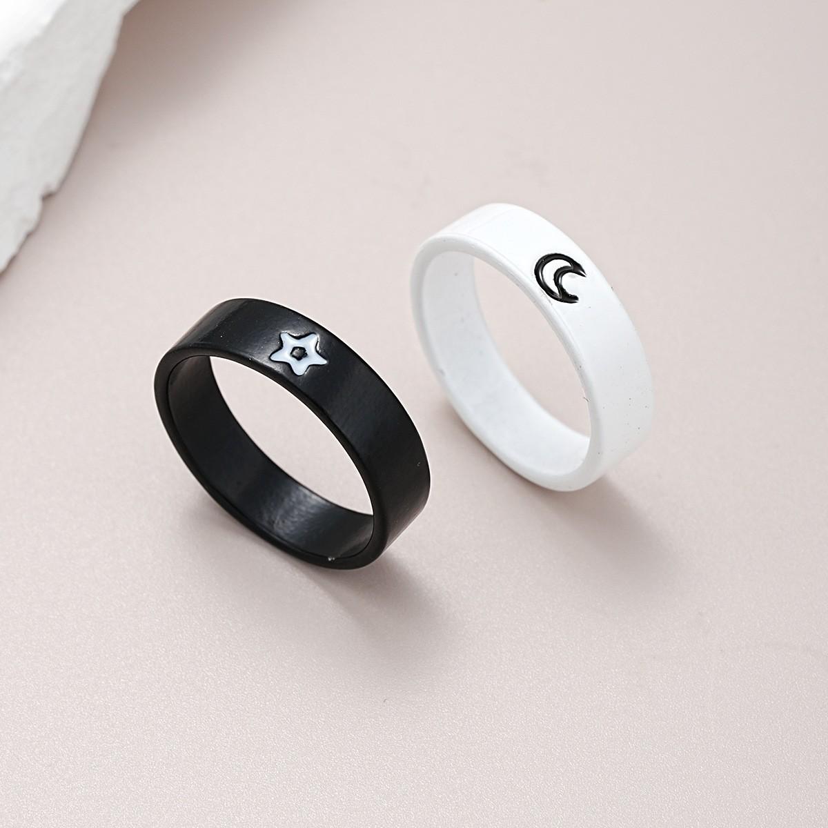 

Black And White Heart Shaped Couple Rings Couple Wedding Ring Set Women Love Jewelry Valentine s Day Birthday Gift