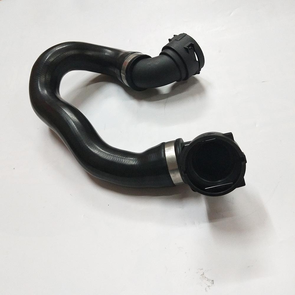 BMW Radiator Hose for Models E88, E84, E82, E90, E91, E92, E93 (Part No. 17 12 7 599 450)