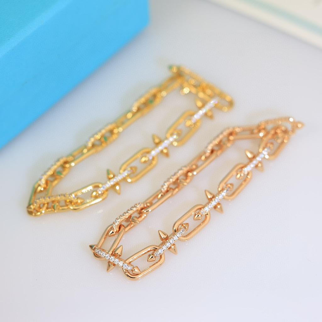 Knot Series Talisman V Gold Material Peach Heart and Pearl Heart Brand Bracelet, Small and Exquisite Jewelry