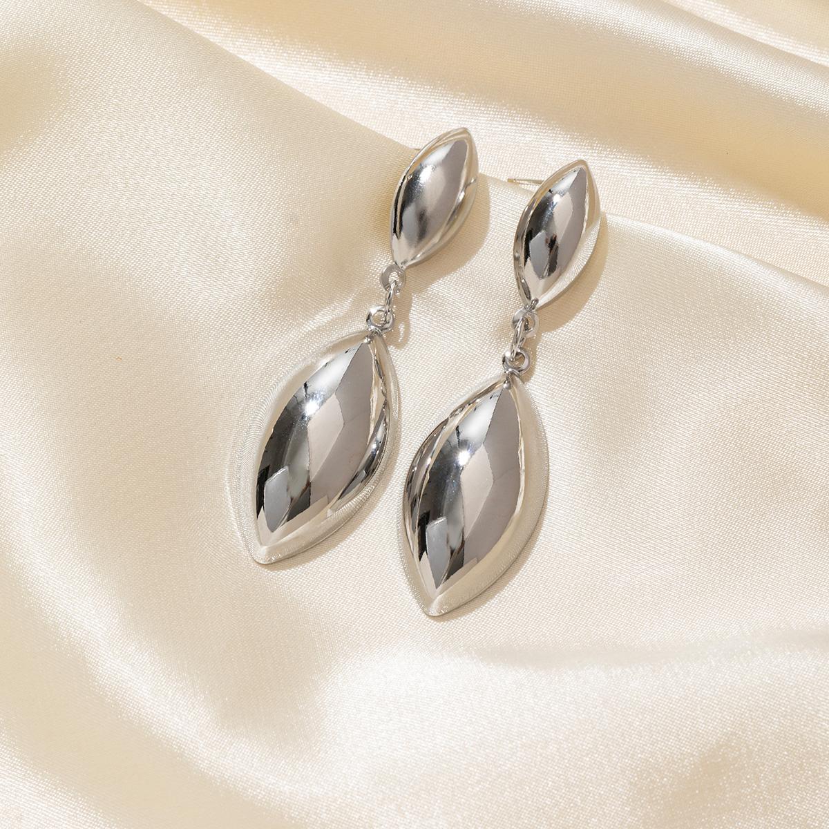 

Fashion Metal Multilayer Round Drop Earrings For Women Exaggerated Geometric Hollow Personality Earrings Jewelry Party Gifts