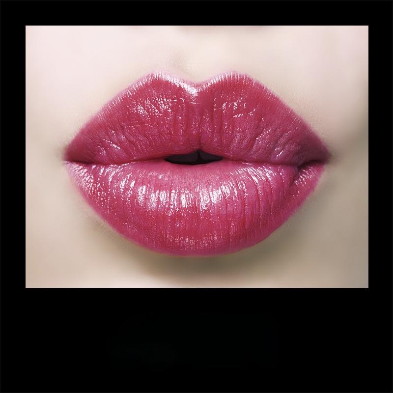 Overflow Color Silk Moisturizing Lipstick Does Not Fade, Does Not Stick To The Cup, Gently Fits Lip Gloss, Beauty and Personal Care 3.8g