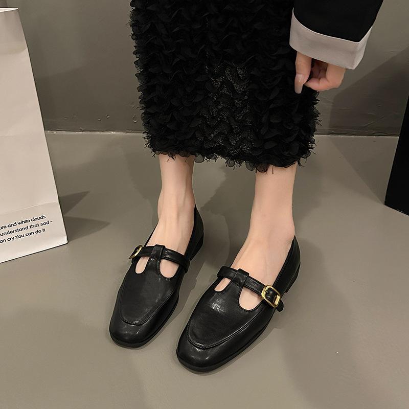 Mary Jane Square Head Single Shoes Women's Shoes 2025 New Autumn Low Heel Niche Small Leather Shoes Women