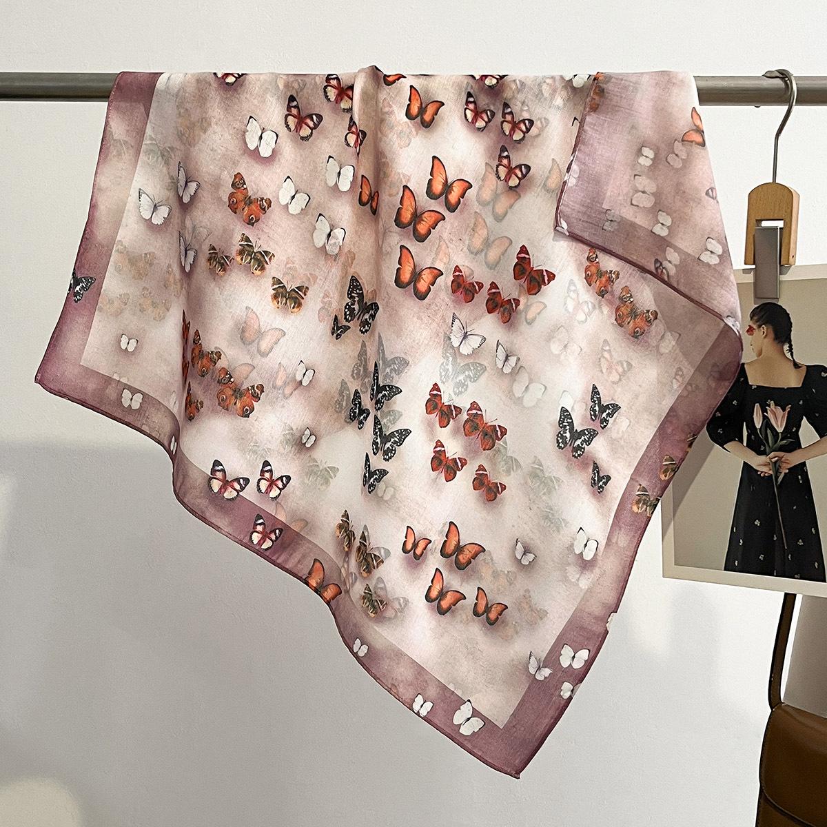 

Женский квадратный платок с принтом бабочек, модный ретро бандана, легкий атласный шейный платок, повязка на голову