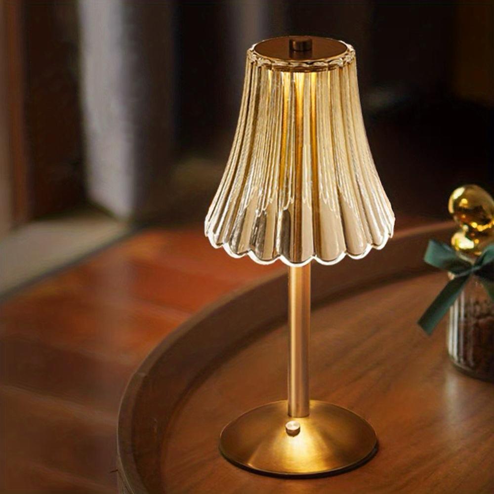 1 elegante dreifarbige LED-Kristall-Tischlampe, Sockel aus Schmiedeeisen, anpassbare Atmosphäre – ideal für gehobene Restaurants und Gaststätten