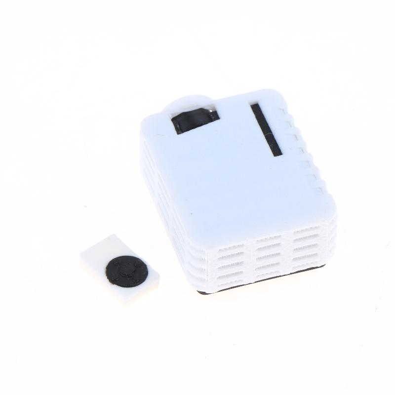 Miniature Simulation Projector Ornaments With Remote Controller 1/12 Dollhouse Mini Projector Model Micro Scene Decoration Toys