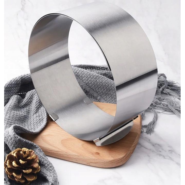 Adjustable Cake Pan 16-30cm Diameter 12cm Height Nonstick Expandable Baking Mold