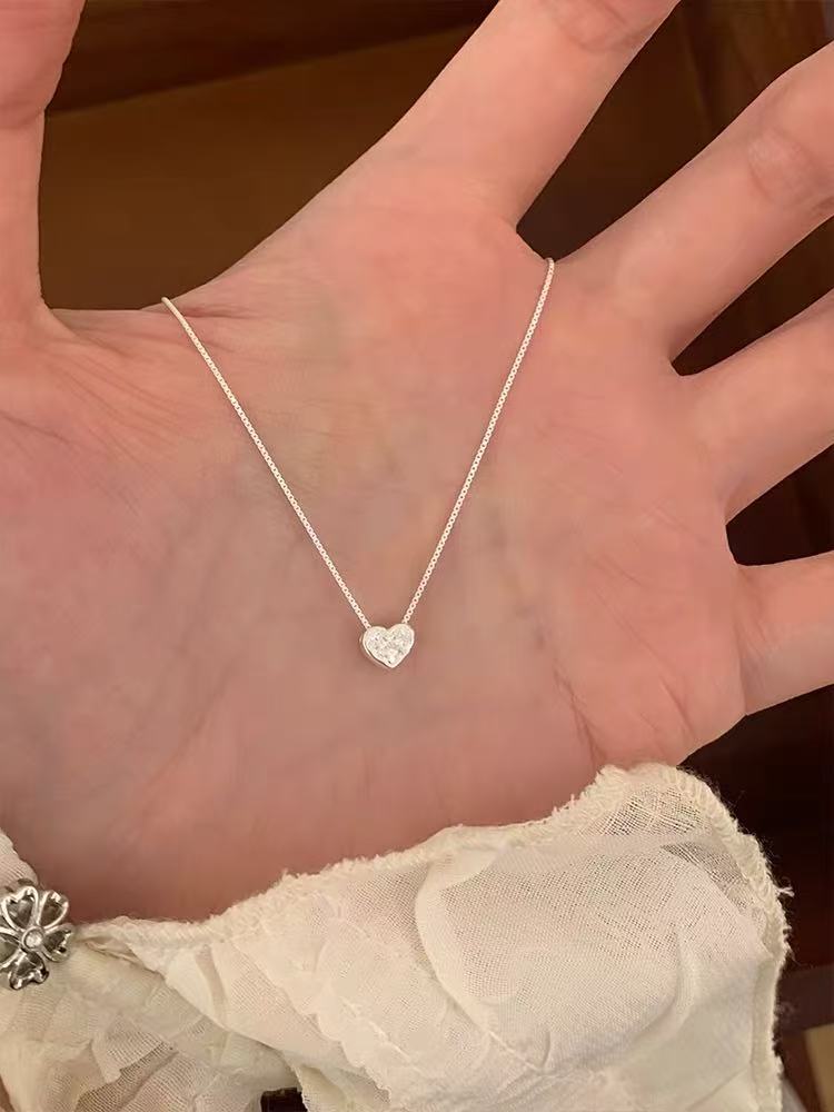 Exquisite and Compact Mini Heart-shaped Necklace for Women