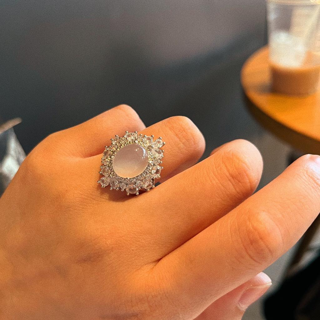 Jadeite White Ice Light, Natural White Chalcedony Ring, Agate Ring, Real Shot.