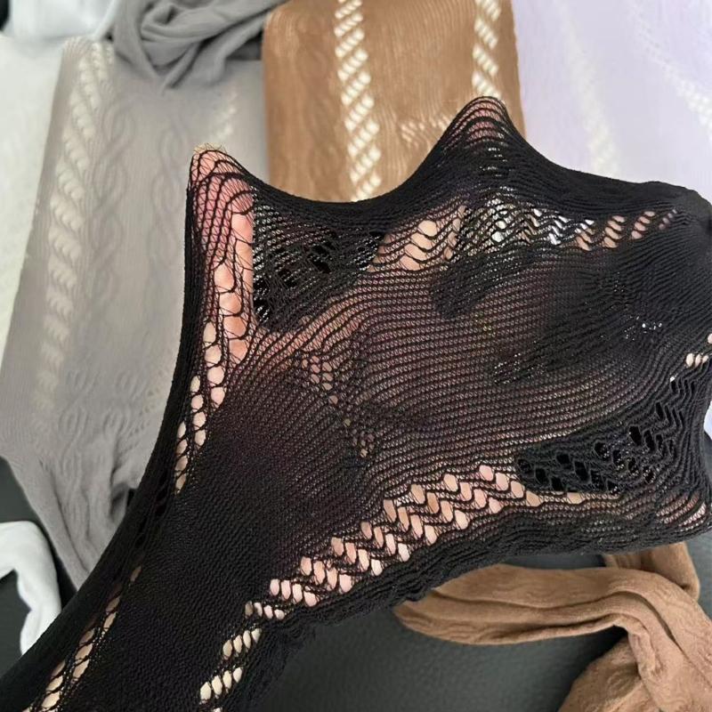 Bowknot Twist Stripe Jacquard Sheer Pantyhose With Breathable Lace Design Solid Color Hollowout Fishnet Tights for Women