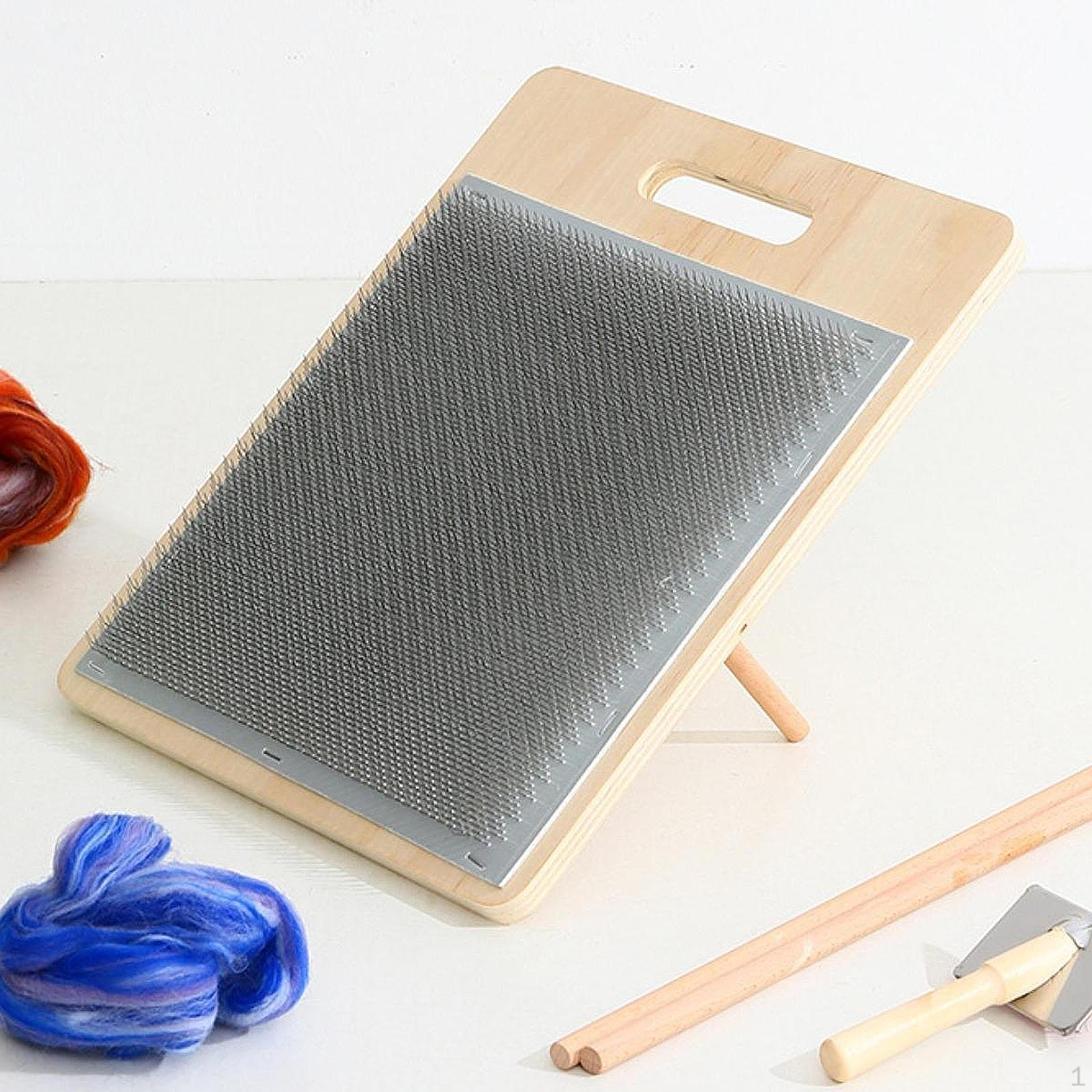 

Блендинг-доска и набор кистей для проектов по кардованию шерсти without stand