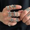 SHIXIN 9 Stück/Set Neuer Goth Skelett Geistkopf Totenkopf Kralle Ring für Männer Retro Unregelmäßig Stapelbar Offener Ring Halloween Schmuck Geschenk