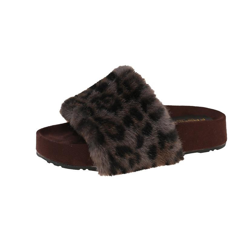 Early autumn new fluffy slippers women's fashion plush thick-bottomed flat-bottomed outer wear height-increasing one-word slippers women