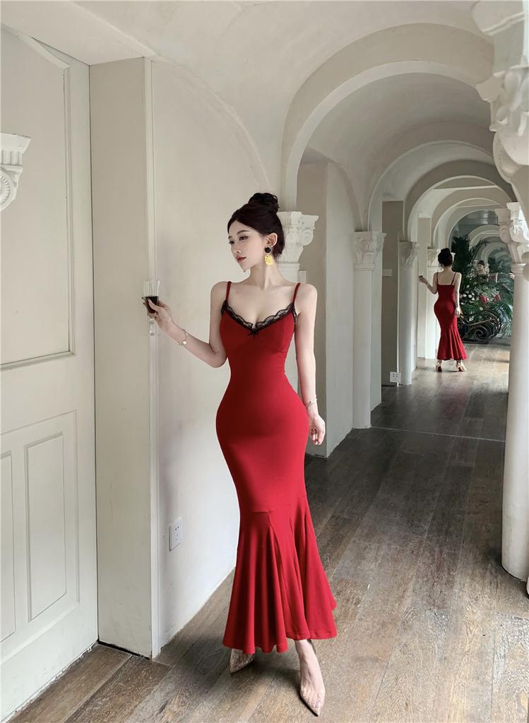 Sweet Spice Girl Robe Red Suspender Dress Birthday New Temperament Splicing Lace Waist Long Dress Fishtail Dress