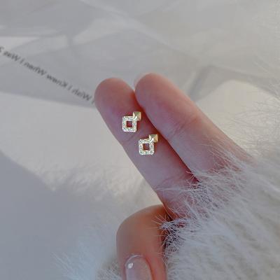 Rhombus Stud Earrings Women Ins Light Luxury Niche Design Sense Micro Zircon Three-dimensional Square Earrings Earrings