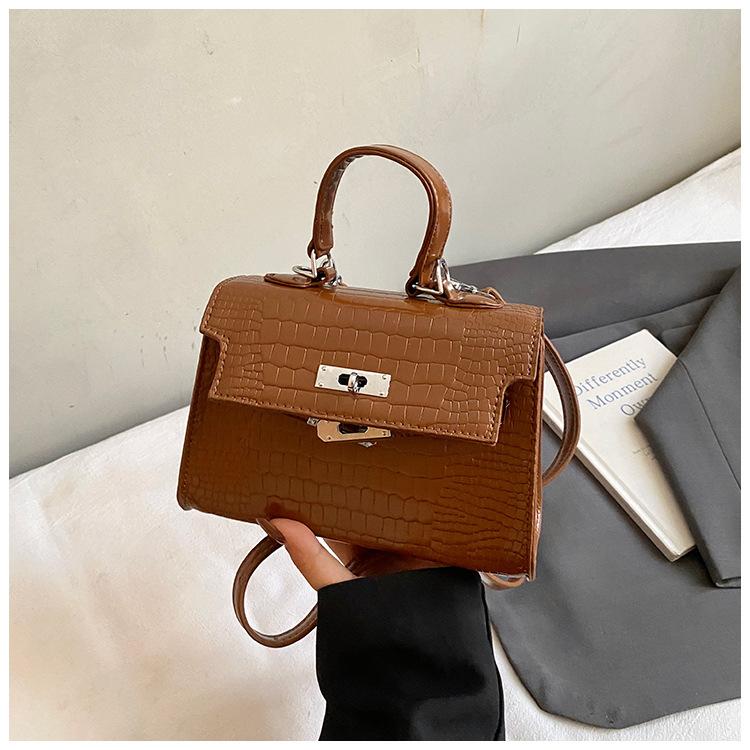 

Premium light luxury portable small bag women s 2025 new fashion stone pattern Kelly bag commuter shoulder messenger bag коричневий