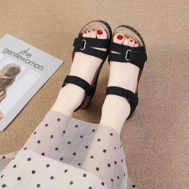 Nouvelles sandales pour femmes, chaussures souples à enfiler, chaussures de marche à bout ouvert, chaussures de fête pour femmes