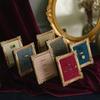 Antiker barocker geprägter Rahmen Schmuck-Ausstellungsständer Samtausgekleidetes Ringaufbewahrungsfach Antikgoldener Schmuckorganisator Fotografie-Requisite Für Geschäft