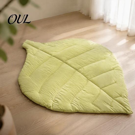 Non Slip Pet Mat for Furniture Leaf Shaped Mat, Soft Reversible Cat Sleeping Pad, Washable Indoor Padded Dog Bed Sofa Floor Crate Use Natural