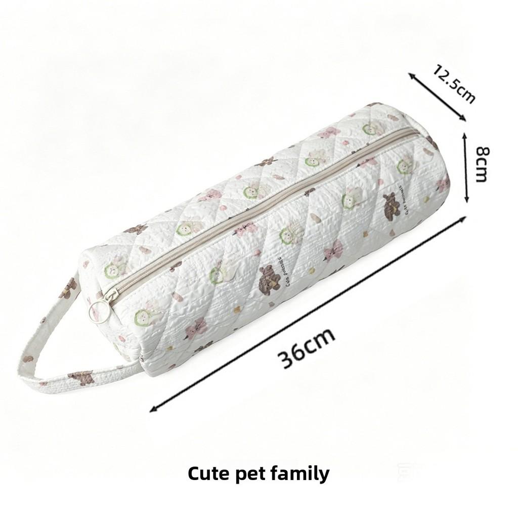 Makeup Bag With Cartoon Dog Family Pattern For Travel And Makeup Tool Storage