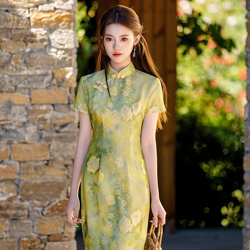 Green short-sleeved national style new Chinese Suzhou long cheongsam improved young women's high-end sense can be worn daily in summer