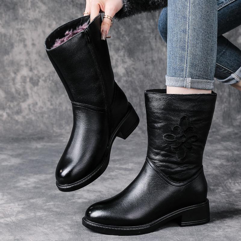 First layer cowhide real wool boots embroidered women's boots medium boots winter new short boots warm fashion mother shoes