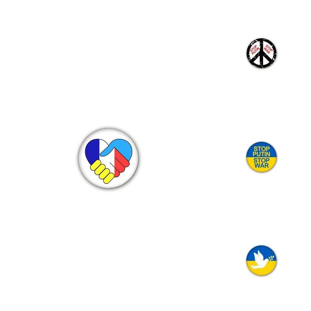 Beautiful Ukraine Flag Brooch For Everyday Wear