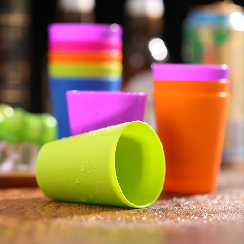 TOYMYTOY 15-Piece Set of 200ml Reusable Heat-Resistant Plastic Cups for Preschool and Kindergarten, Random Colors