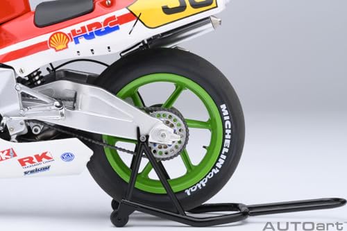 AUTOart 1/12 Honda NSR500 WGP500#56 "Baribari Densetsu" "Koma Gun" Helm inklusive Fertigprodukt 12566