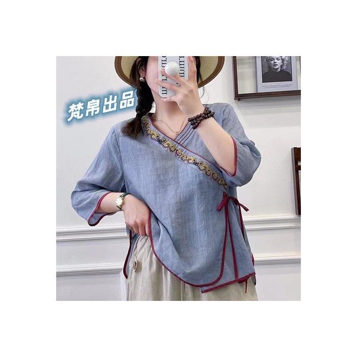 2023 Ethnic Retro Chinese Embroidered Ramie Shirt—Women's Loose Oblique Collar Top for Tea Ceremony