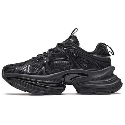Men Black White Red 112448899-2
